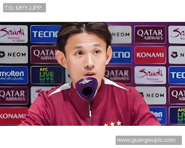 海港为颜骏凌徐新颁发纪念球衣王燊超荣获中超单轮最佳称号