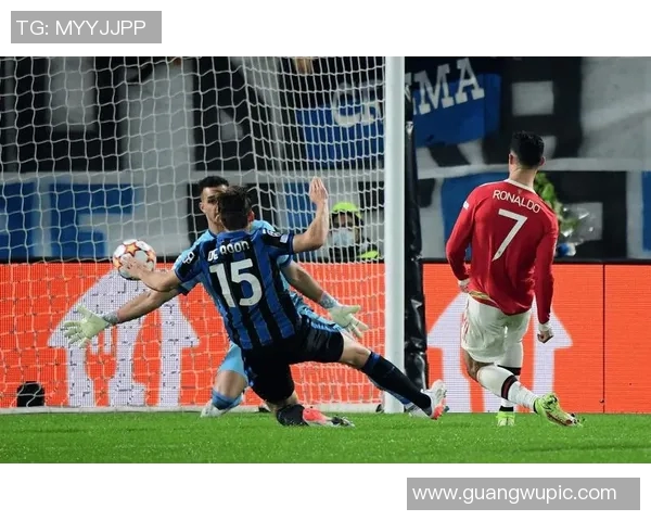 今日趣图曼联陷入困境英超第七利物浦争冠却屈居第八