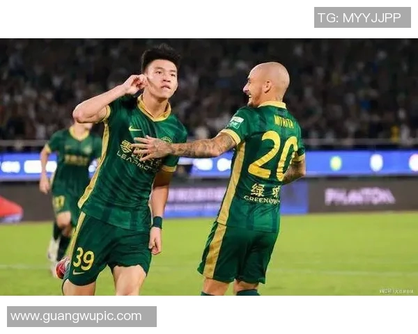 王钰栋18岁入围外媒SCOUTED年度全球50大新星荣登第50位引发热议